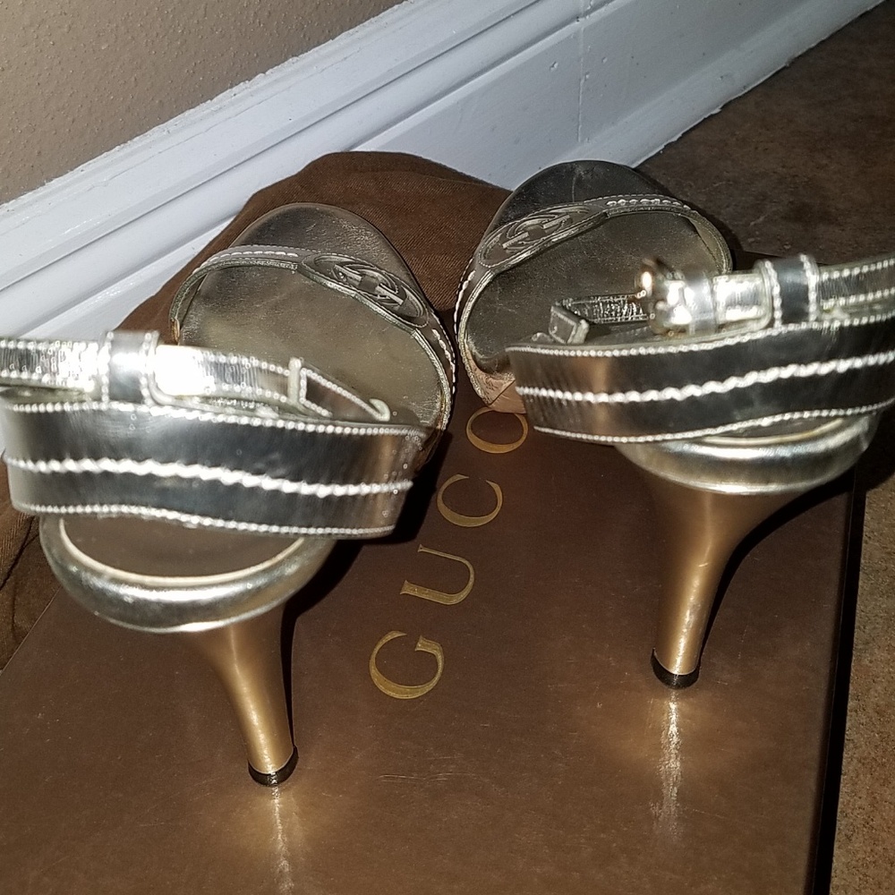 gucci sandal